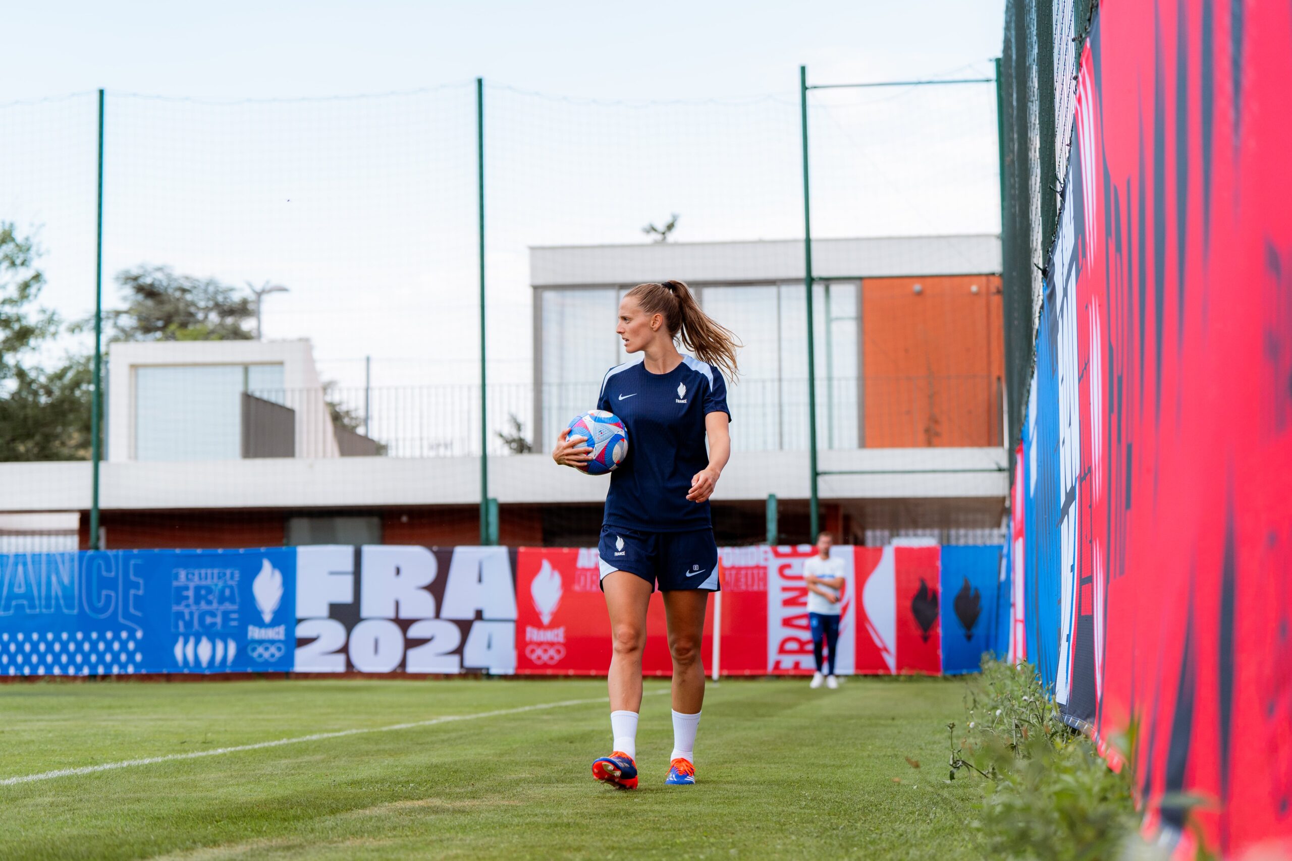 location terrain de foot anniversaire adulte lyon​